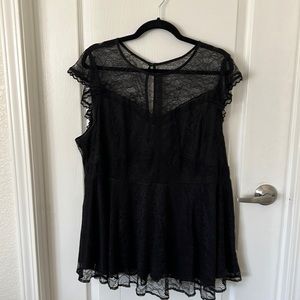 Women’s Torrid size 2  Plus Size 16-18 Never worn Cleaning out my closet!